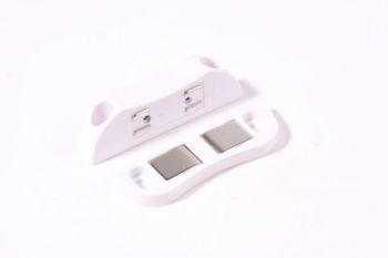 Magnetic snapper for doors white impact resistant 3 kg