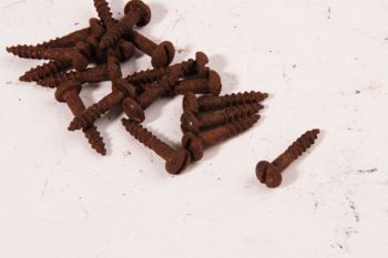 Screws round head 3.0 x 16mm rust slot 100 pcs.