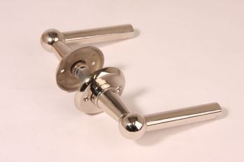 Door handles Chemin de fer shiny nickel with rosettes per pair LL