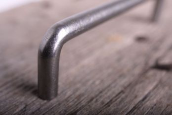 Handle metal gray 10mm round 128mm