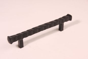 Handle cast iron black 128mm gross
