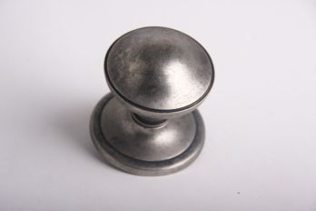 Doorknob classic silver antique round 81mm