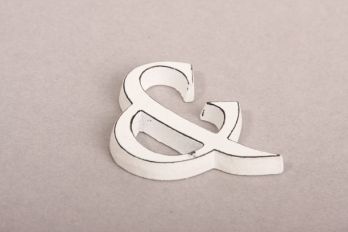 Letter Antique White &, @, -, and A-Z 40mm zs