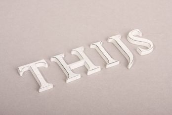 Letter Antique White A-Z,@,& and - 40mm zs