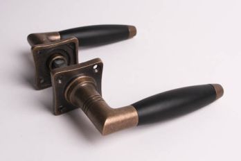 Door handle barrel model short bronze antique with ebony spacer per pair including rosettes