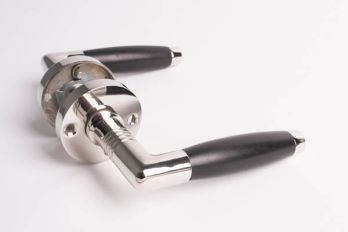 Door handle thirties barrel model pinnate shiny nickel with ebony